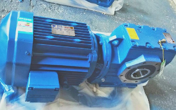 碼垛機(jī)減速機(jī)，SF107大型蝸輪減速機(jī),SF107Y22KW減速電機(jī)